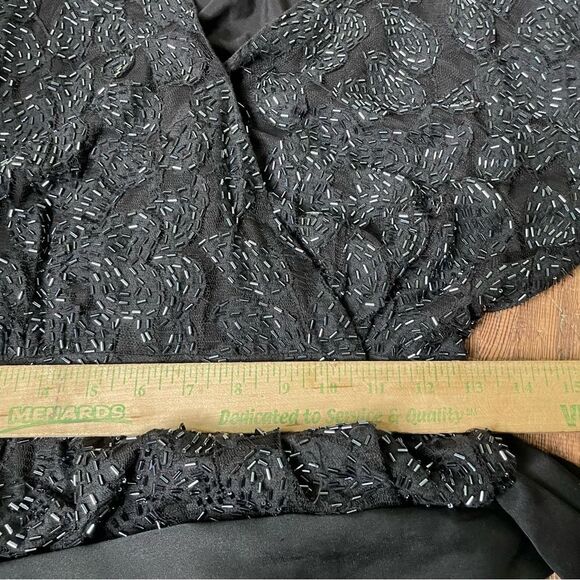 Halston Heritage‎ Beaded Wrap Cocktail Dress Size 2 - Picture 4 of 9